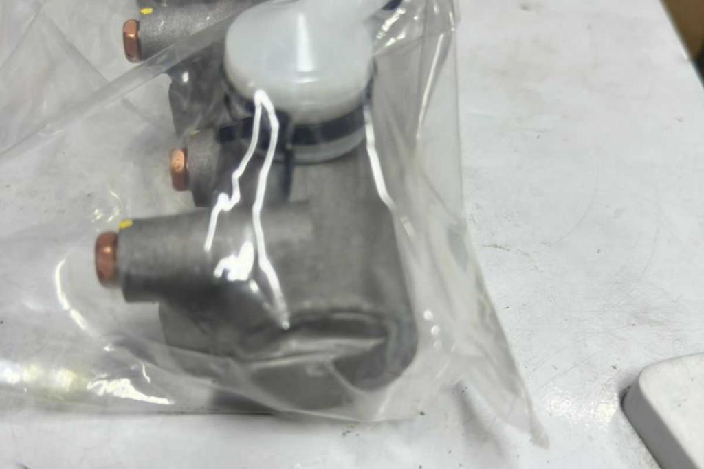  Mechanics  Mitsubishi Fuso Rosa